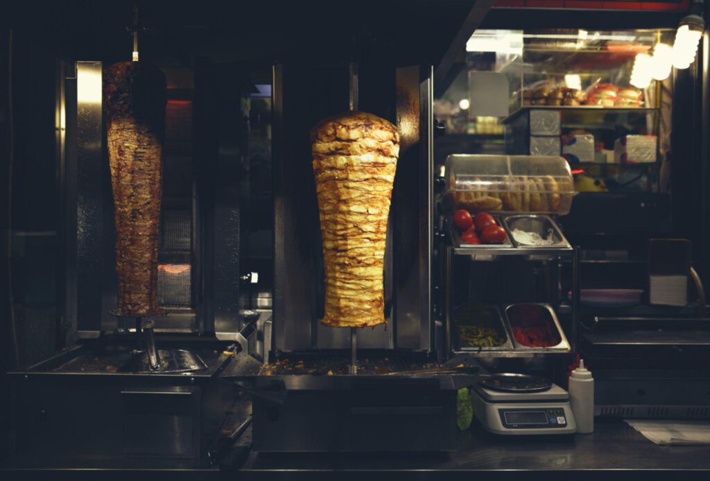 Verse döner van de grill, dagelijks bereid in Fresh Kebab keuken